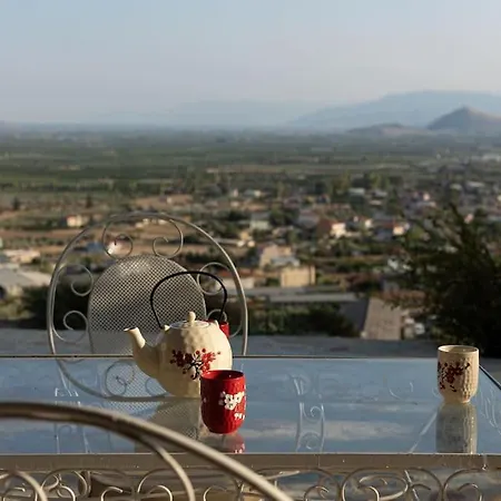 Oikia Aetolithi * Fichti