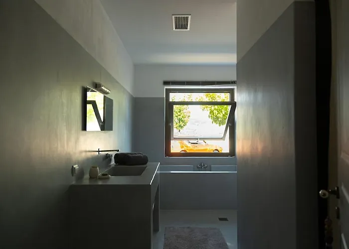 Oikia Aetolithi Villa *